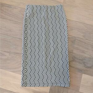 Zara Geometry black/white pencil skirt  in S
